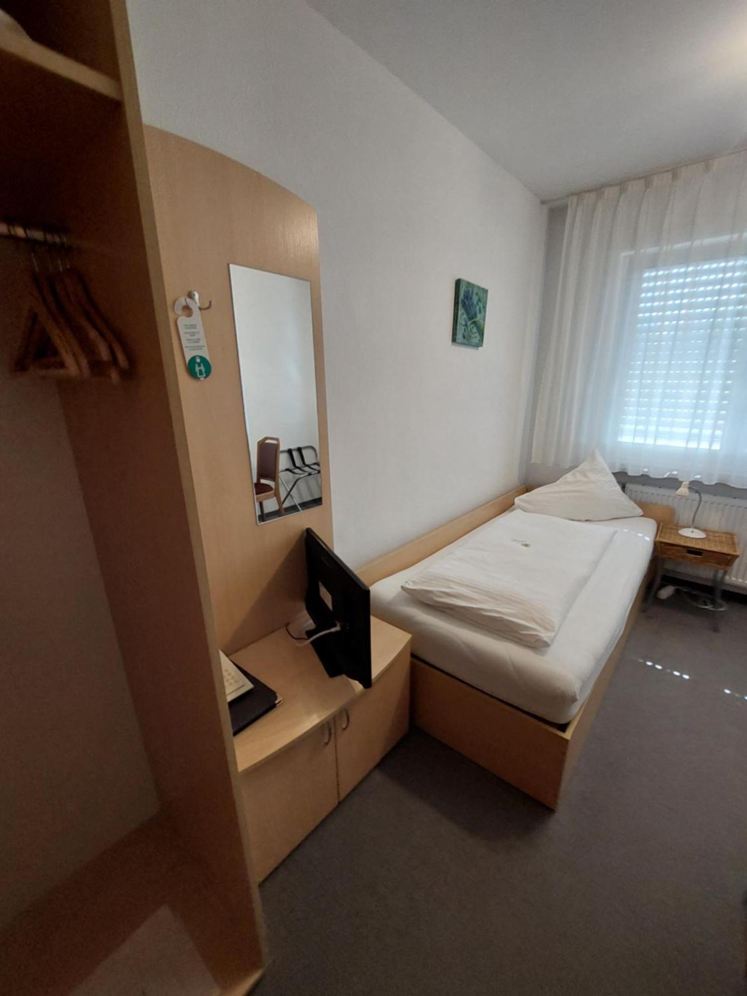 Hotel Zimmermann Filderstadt Exterior photo